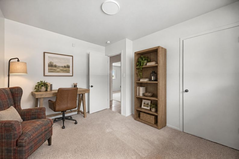 Photo 9 of 20 of 2826 Jon St, Colorado Springs, CO