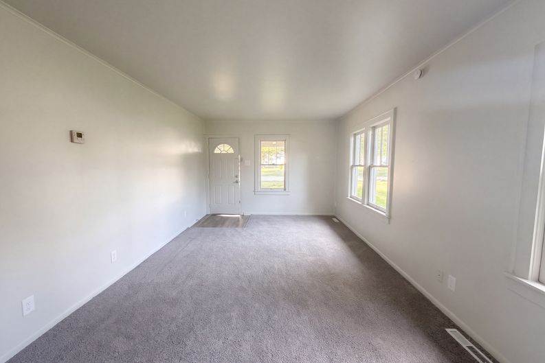 Photo 7 of 15 of 801 N Delaware St, Butler, MO