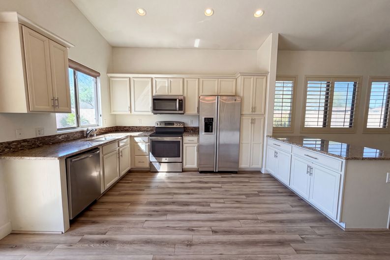 Photo 6 of 29 of 3951 E Timberline Rd, Gilbert, AZ