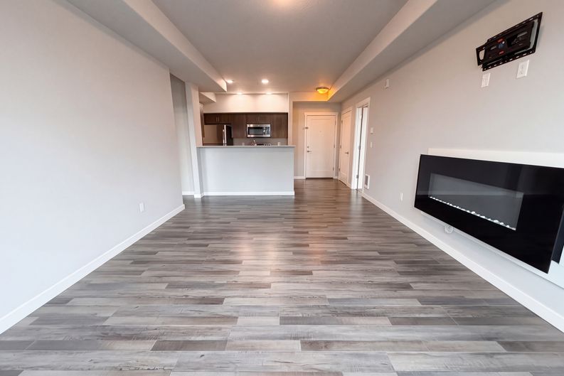 Photo 3 of 18 of 16417 NW Chadwick Way, Portland, OR