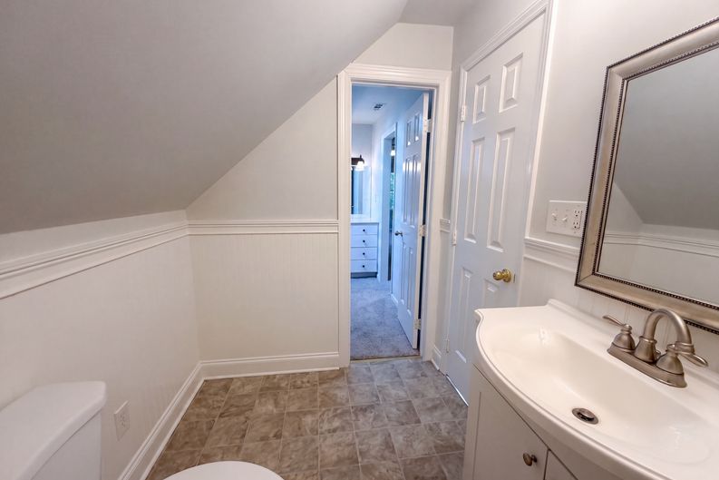 Photo 17 of 21 of 104 Rocktree Ct, Fuquay Varina, NC
