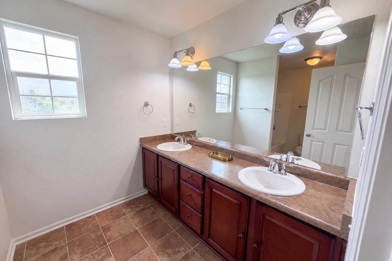 Photo 31 of 40 of 13480 Uinta St, Thornton, CO