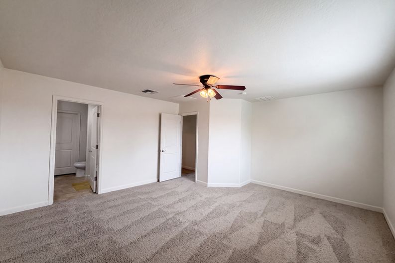 Photo 4 of 22 of 28539 N Moonstone Way, San Tan Valley, AZ