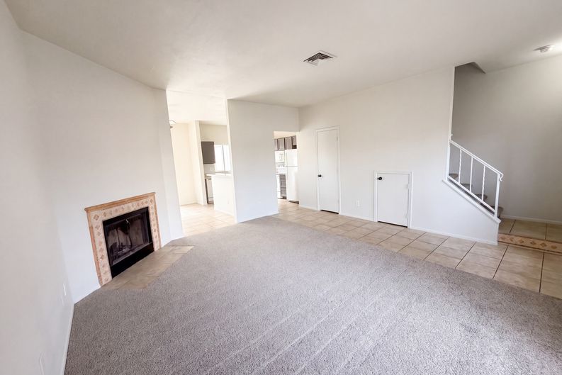Photo 3 of 19 of 1601 N Saba St, Chandler, AZ