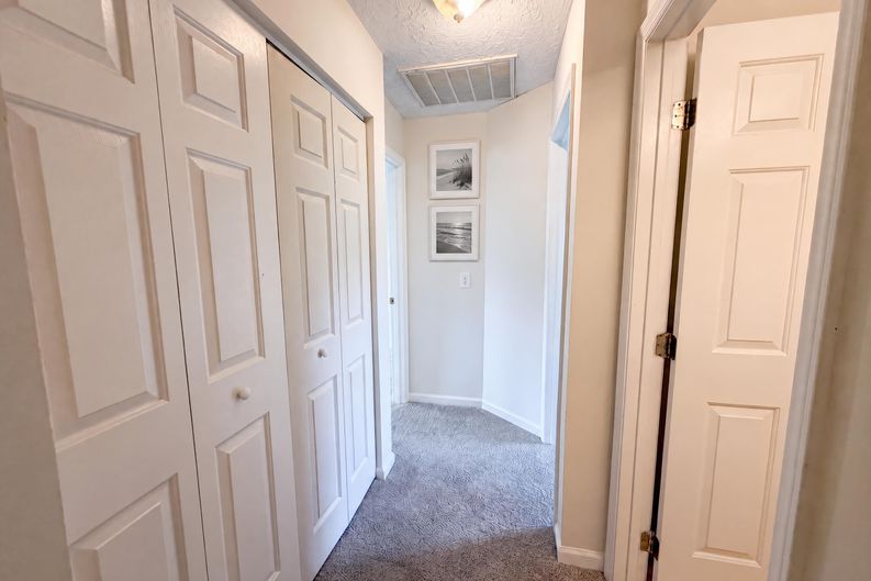 Photo 15 of 18 of 3358 Neptune Dr, Raleigh, NC