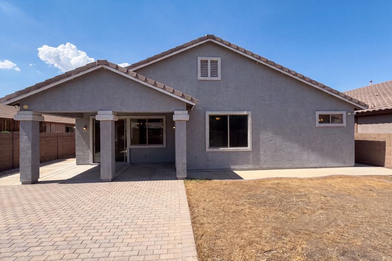 Photo 5 of 32 of 14559 W Cortez St, Surprise, AZ