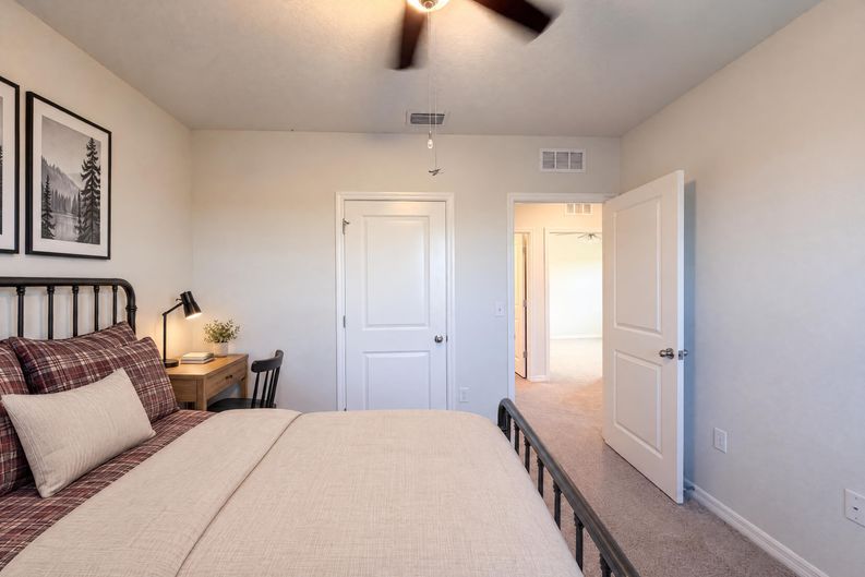Photo 19 of 30 of 16805 Trite Bend St, Wimauma, FL