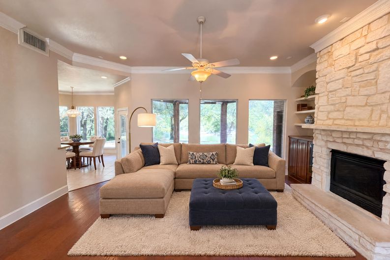 Photo 7 of 29 of 9313 Dosier Cv W, Fort Worth, TX