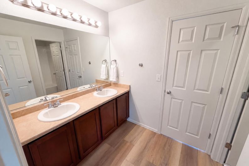 Photo 39 of 54 of 5406 S Fultondale Way, Aurora, CO