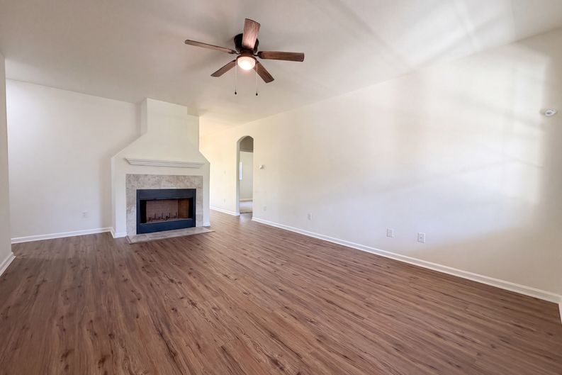 Photo 3 of 16 of 216 Lieck Cv, Cibolo, TX
