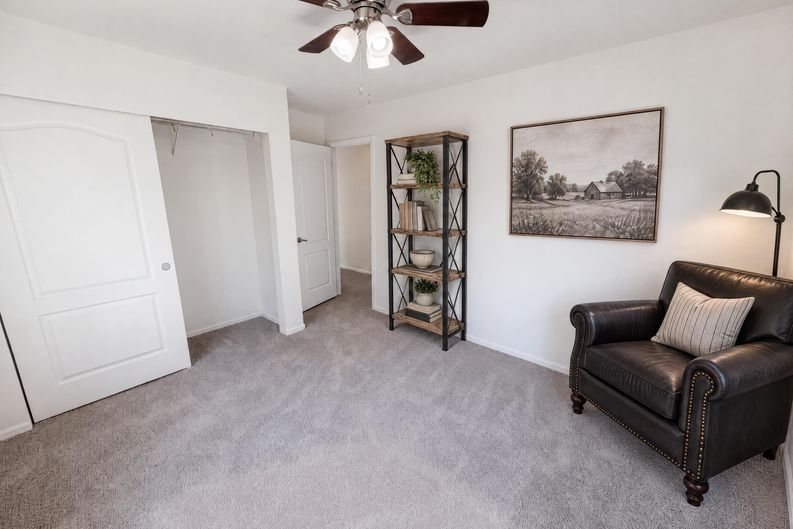 Photo 19 of 31 of 10253 Uravan St, Commerce City, CO