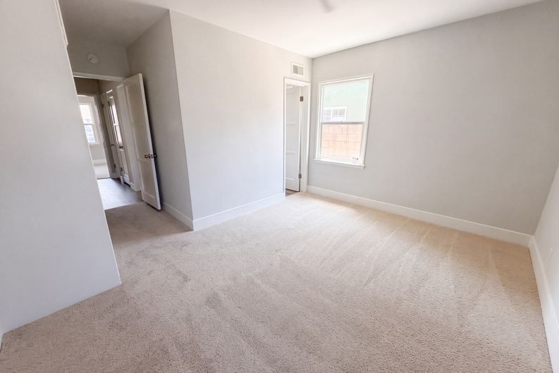 Photo 16 of 29 of 8015 Aldea Ave, LOS ANGELES, CA