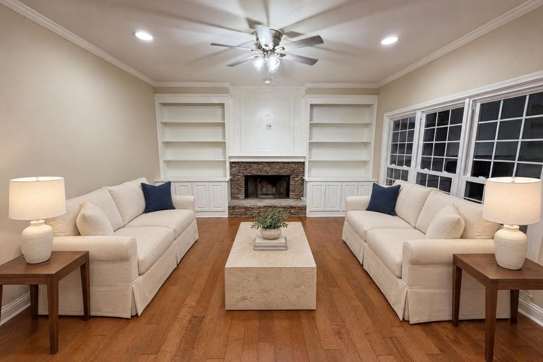 Photo 3 of 41 of 3805 Lenna Dr, Snellville, GA