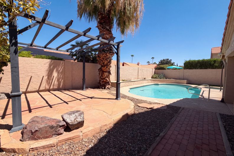 Photo 29 of 34 of 3906 E Amberwood Dr, Phoenix, AZ