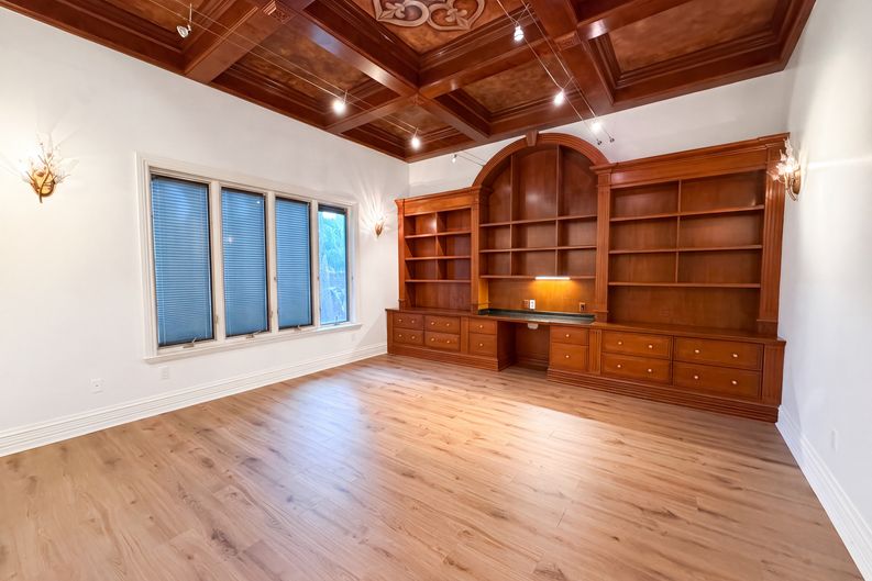 Photo 42 of 59 of 4407 W Dale Ave, Tampa, FL