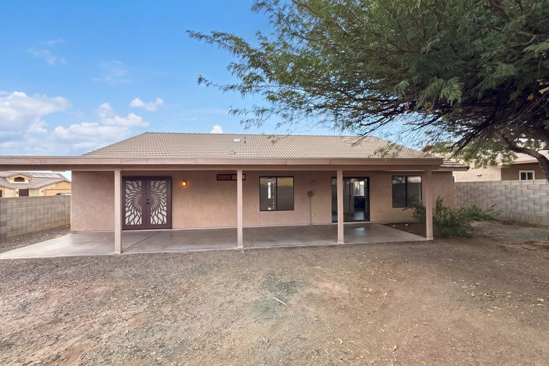 Photo 5 of 20 of 9324 E Lochnay Ln, Tucson, AZ