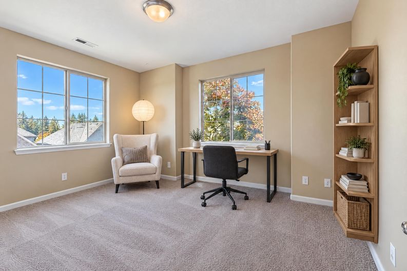 Photo 4 of 42 of 14978 SW 164th Ave, Portland, OR