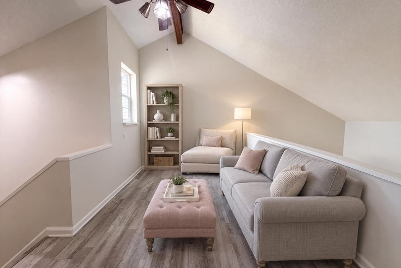Photo 14 of 16 of 4747 Puritan Cir, Tampa, FL