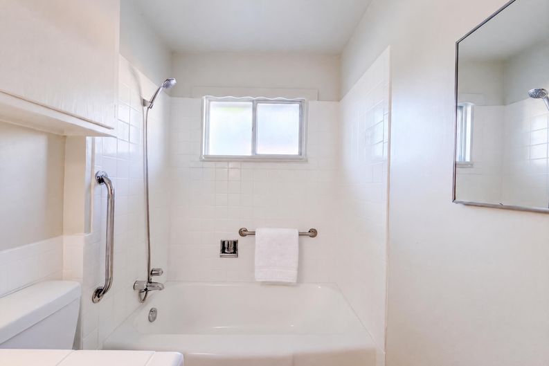 Photo 14 of 43 of 1535 W 15th St, Loveland, CO
