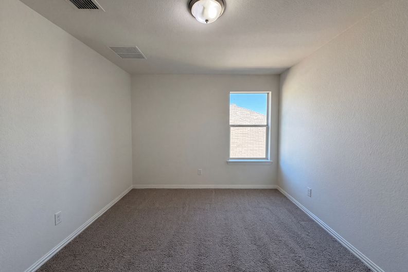 Photo 17 of 25 of 1421 Sparrow Dr, Little Elm, TX