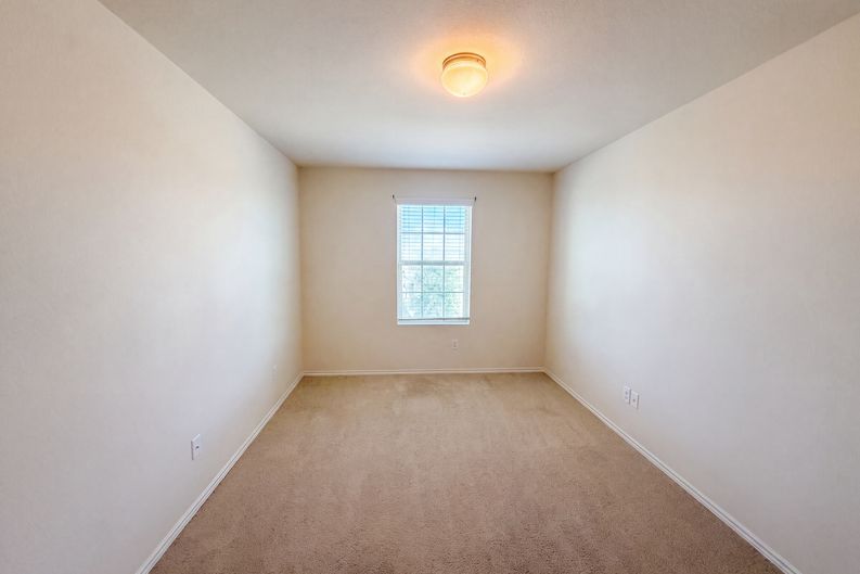 Photo 9 of 18 of 276 Circle Way, Jarrell, TX
