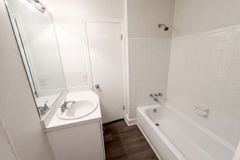 Photo 13 of 23 of 1328 Baffin Bay Rd, Columbia, SC