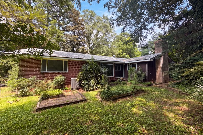 Photo 5 of 19 of 127 Walker Ave, Bessemer, AL