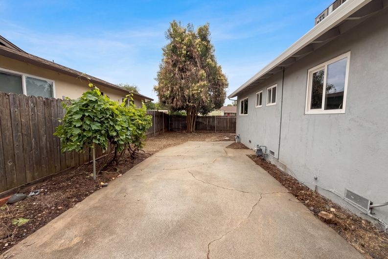 Photo 22 of 24 of 648 Lewis Ave, Yuba City, CA
