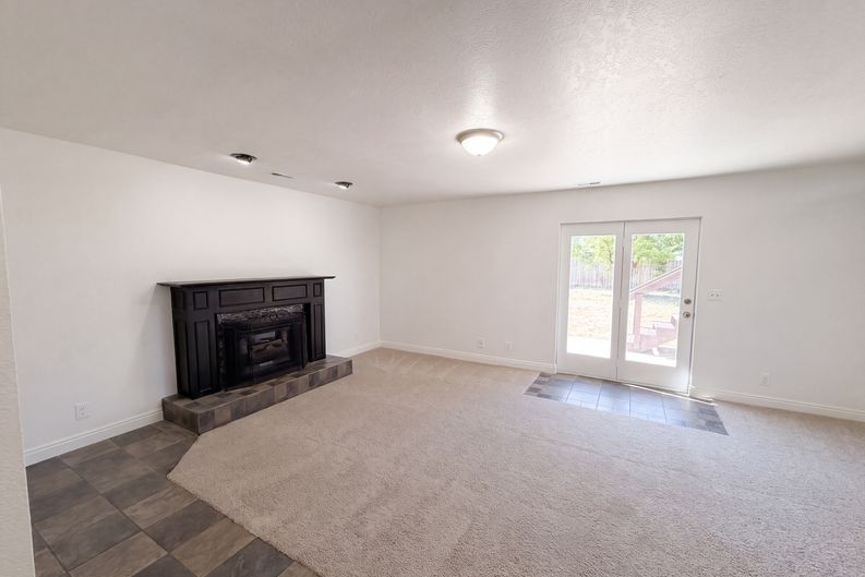 Photo 8 of 24 of 532 W 860 S, Tremonton, UT