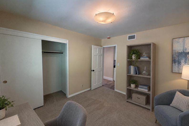 Photo 20 of 25 of 1042 Whispering Oaks Dr, Arcadia, CA