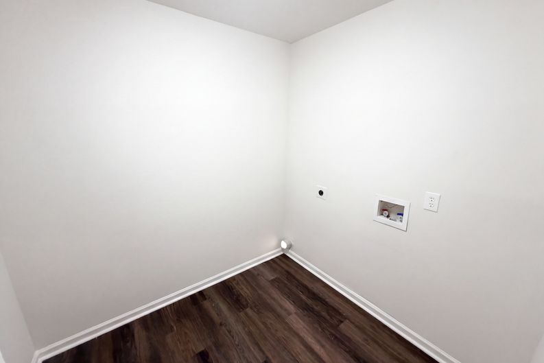Photo 14 of 19 of 7402 Walton Hl, Fairburn, GA