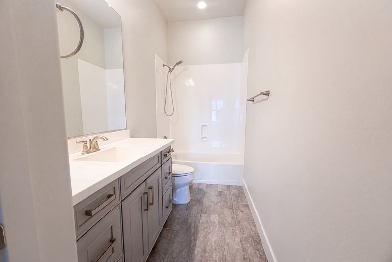 Photo 13 of 21 of 7552 E Peralta Ave, Mesa, AZ