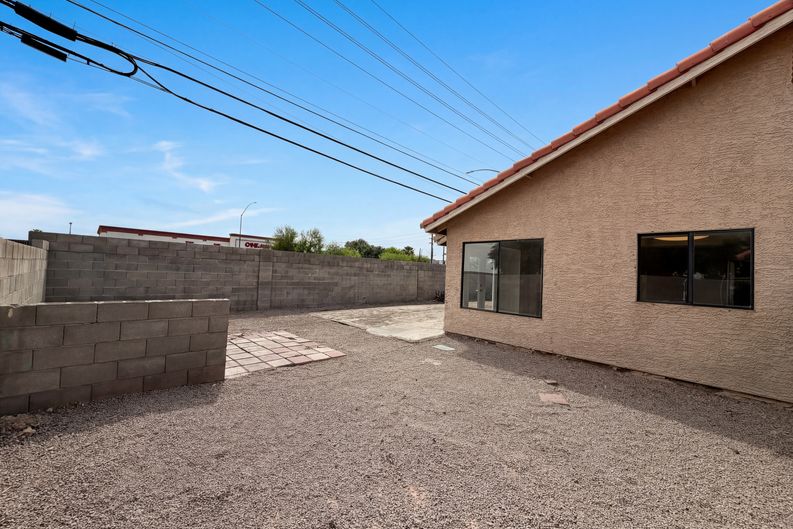 Photo 37 of 41 of 3607 Duffy Cir, North Las Vegas, NV