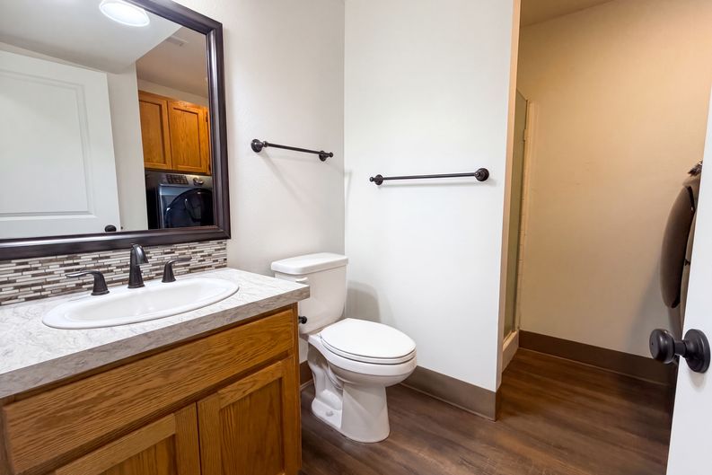 Photo 10 of 17 of 37685 Sandy Heights St, Sandy, OR