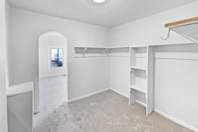 Photo 18 of 28 of 4028 Catalpa Ave, Knoxville, TN