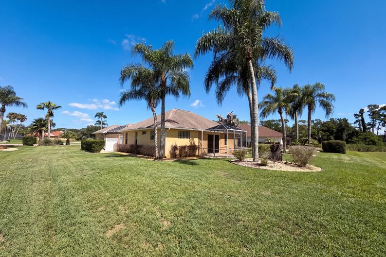 Photo 5 of 23 of 3608 Creekside Dr, Sebring, FL