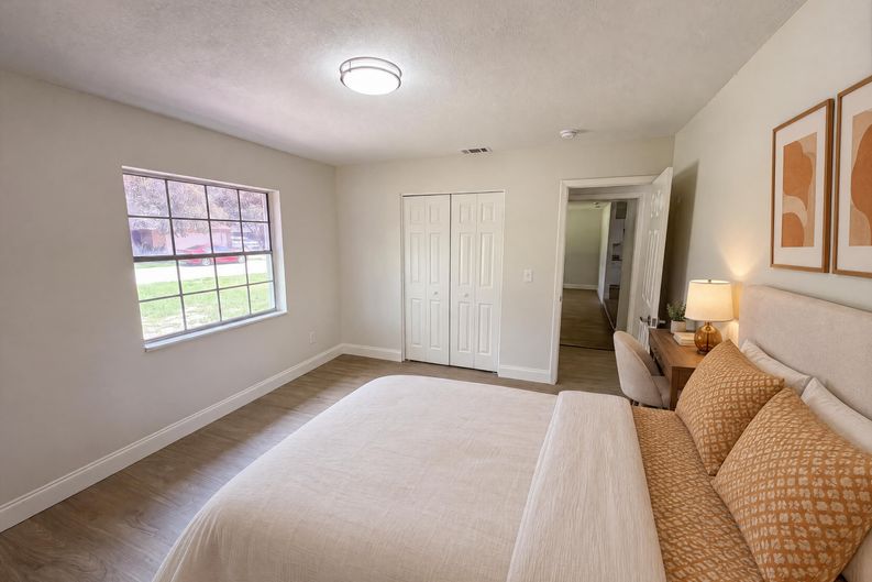 Photo 8 of 23 of 585 Hewett Dr, Orlando, FL