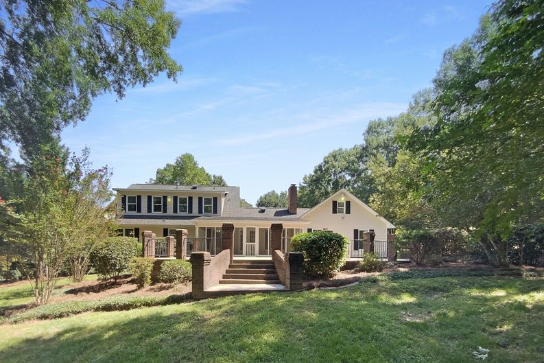 Photo 5 of 22 of 1871 Tara Trl, Lancaster, SC