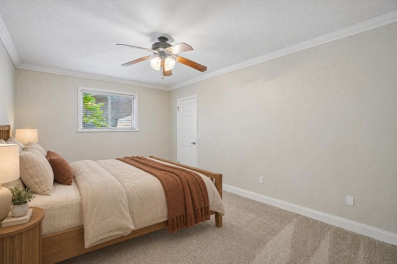 Photo 11 of 63 of 5609 Executive Dr, New Port Richey, FL
