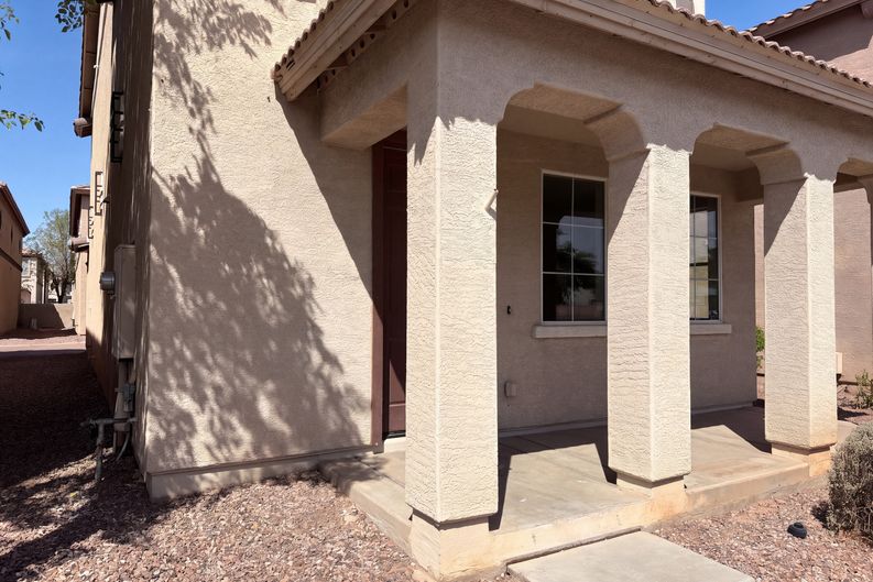 Photo 7 of 68 of 5416 W Albeniz Pl, Phoenix, AZ