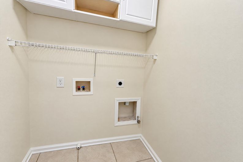 Photo 18 of 23 of 13249 Marrywood Ct, Alpharetta, GA
