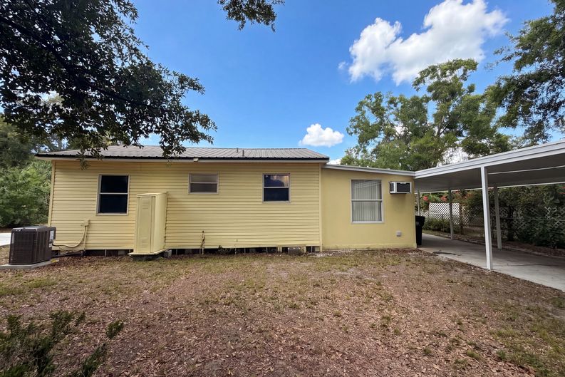 Photo 15 of 17 of 626 S 67th St, Tampa, FL