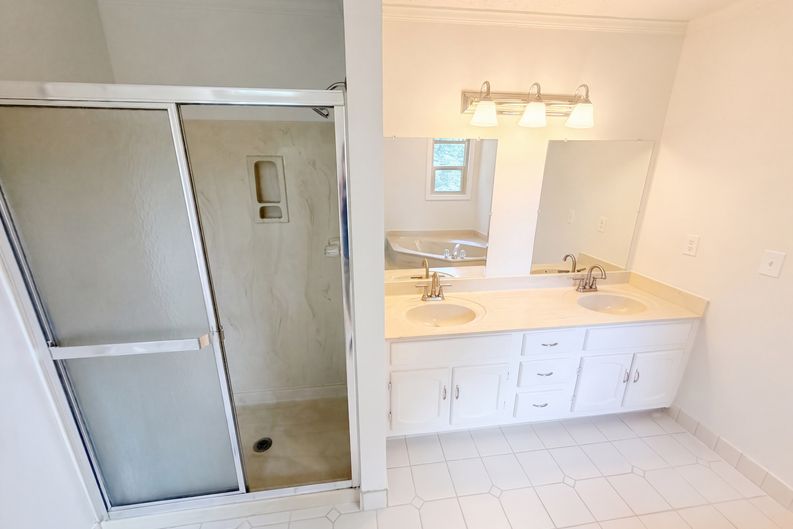 Photo 18 of 40 of 3962 Spalding Holw, Peachtree Corners, GA