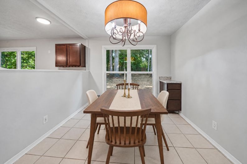 Photo 8 of 18 of 721 Belmont Rdg, Lawrenceville, GA