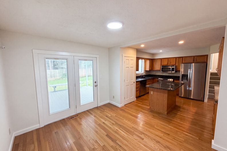 Photo 9 of 31 of 3920 Cedric Ln, Dublin, OH