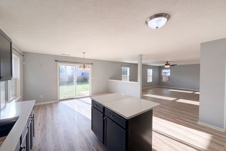 Photo 8 of 22 of 11228 N Trapunto Ln, Monrovia, IN
