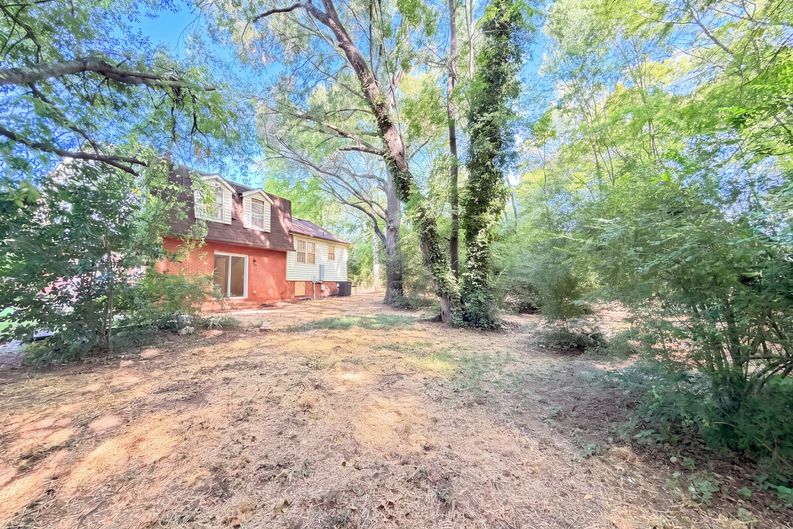 Photo 16 of 20 of 2717 O Hara Dr, Charlotte, NC