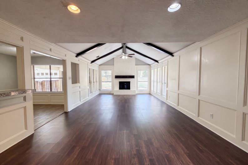 Photo 3 of 25 of 17810 Asphodel Ln, Spring, TX