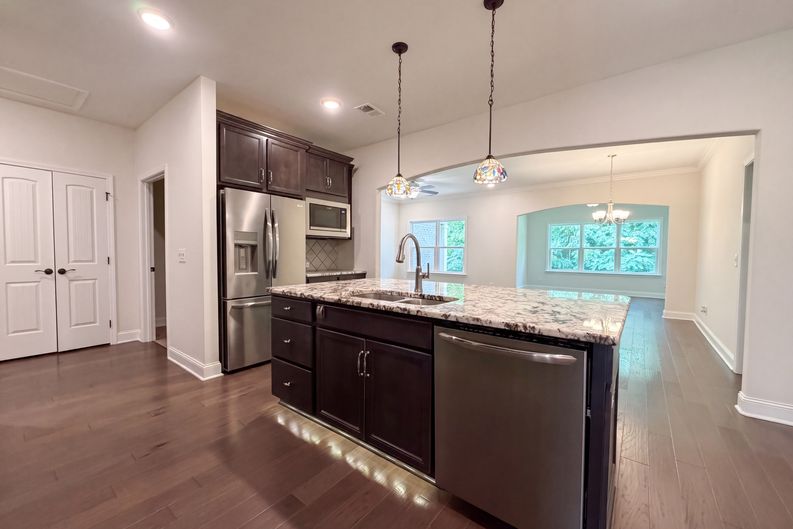 Photo 13 of 17 of 914 Meadowcrest Way, Lebanon, TN