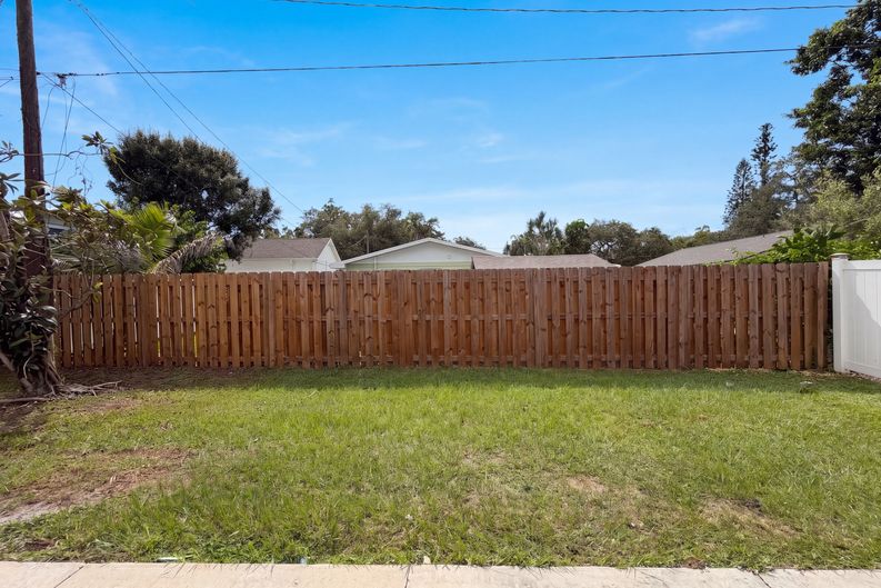 Photo 23 of 24 of 1134 Pattison Ave, Sarasota, FL